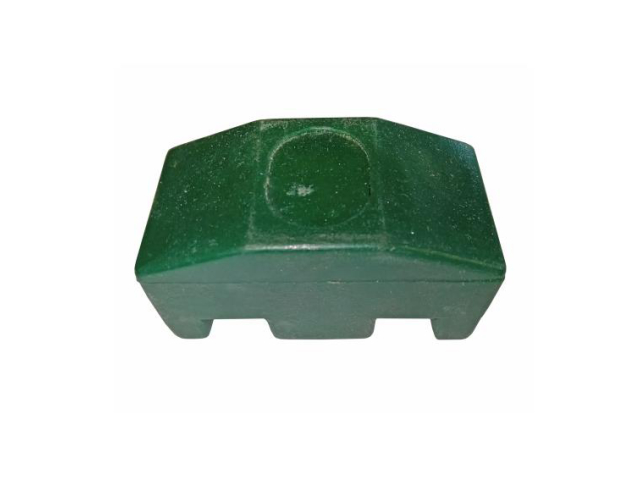 Úchyt na stĺpik 40x60mm PVC zelená